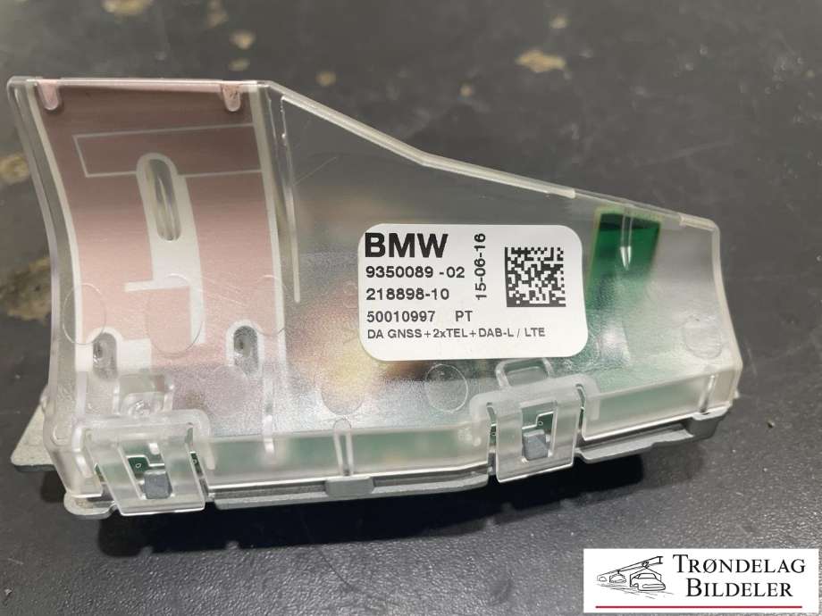 Antenne navigasjon til BMW M3 2014-2019 (F80) (F80) (9350089-02|65 20 9 303 037|65 20 9 259 440)
