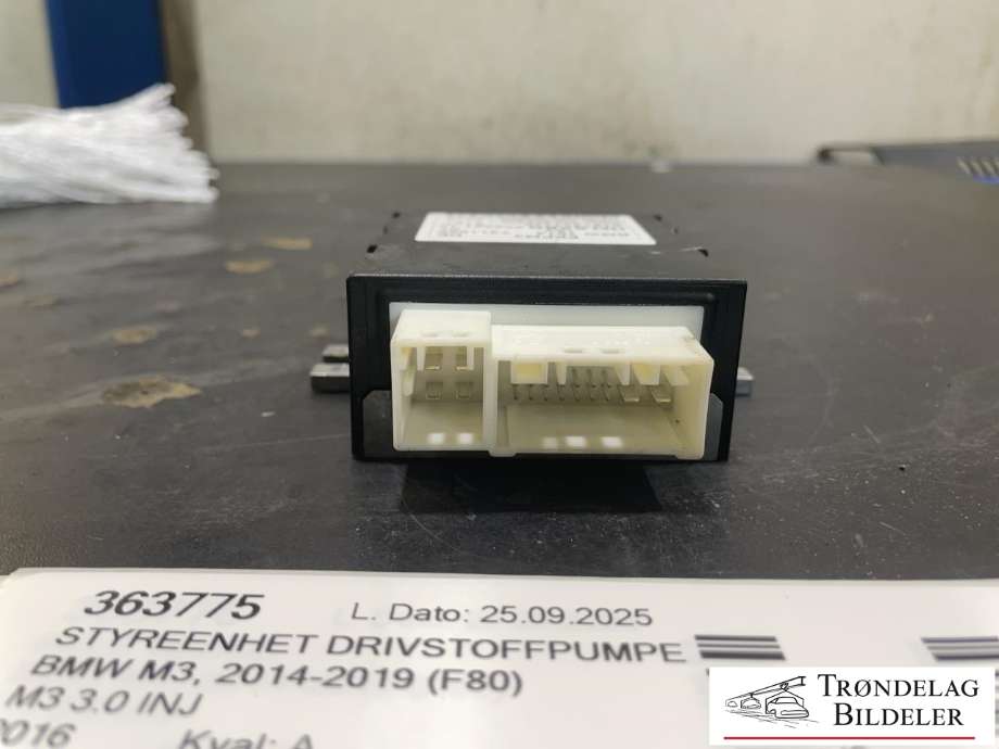 Styreenhet drivstoffpumpe til BMW M3 2014-2019 (F80) (F80) (1614 7411595|)