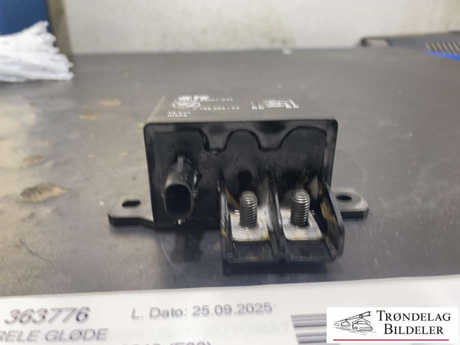 Rele gløde til BMW M3 2014-2019 (F80) (F80) (9 198 302|61 36 9 198 302|)