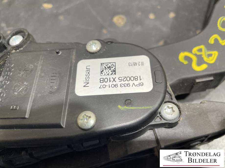 Pedal gass til Nissan Navara 2010-2015 (Fase 2) (D40) (D40) (180025X10B|)
