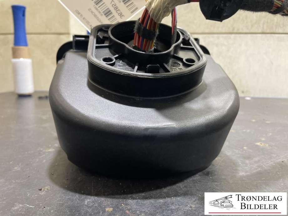 Sikringsboks motorrom til BMW M3 2014-2019 (F80) (F80) (61 14 9 224 866|61 14 9 224 872|61 14 9 224 854)