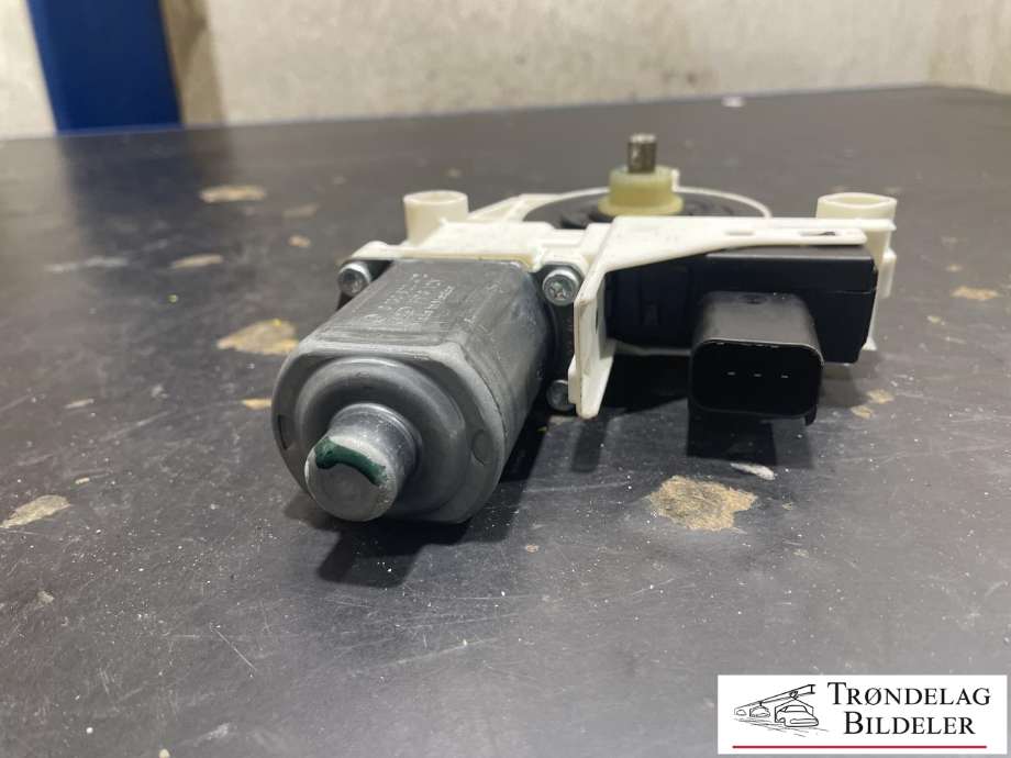 Ruteheis, kun motor, høyre foran til Dodge Journey 2008-2010  (0 130 822 472|)