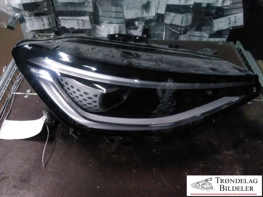 Frontlykt høyre full-LED til VW ID.4, 2020-->>  (11B941036D)