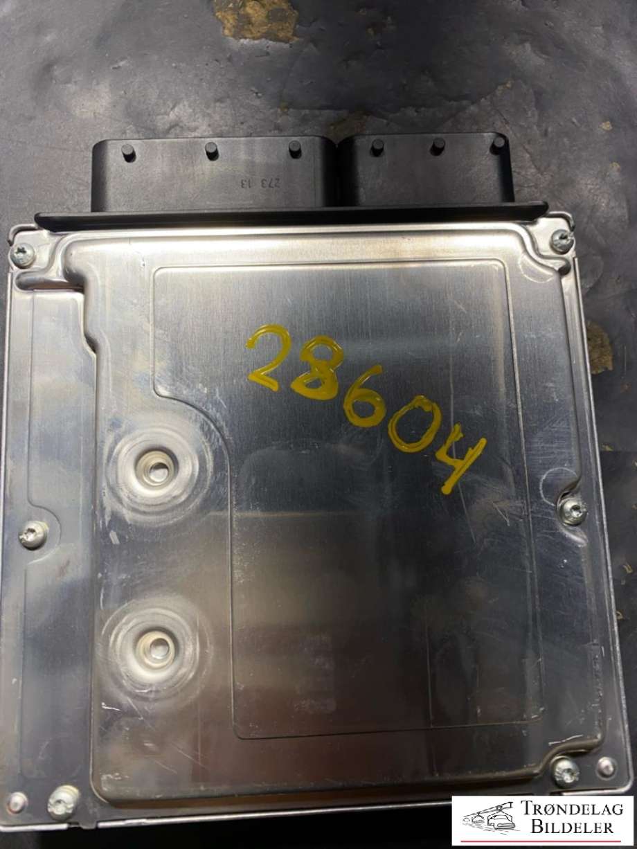 Styreenhet motor til BMW X3 2003-2006 (Fase 1) (E83) (E83) (0281011121|)