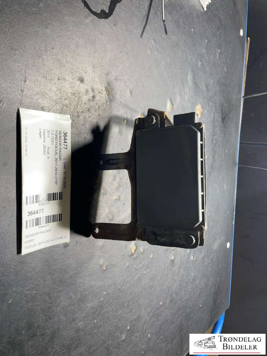 Sensor radar til Ford Focus, 2011-2014 (Type III, Fase 1)  (BV6T-9G853-BA)
