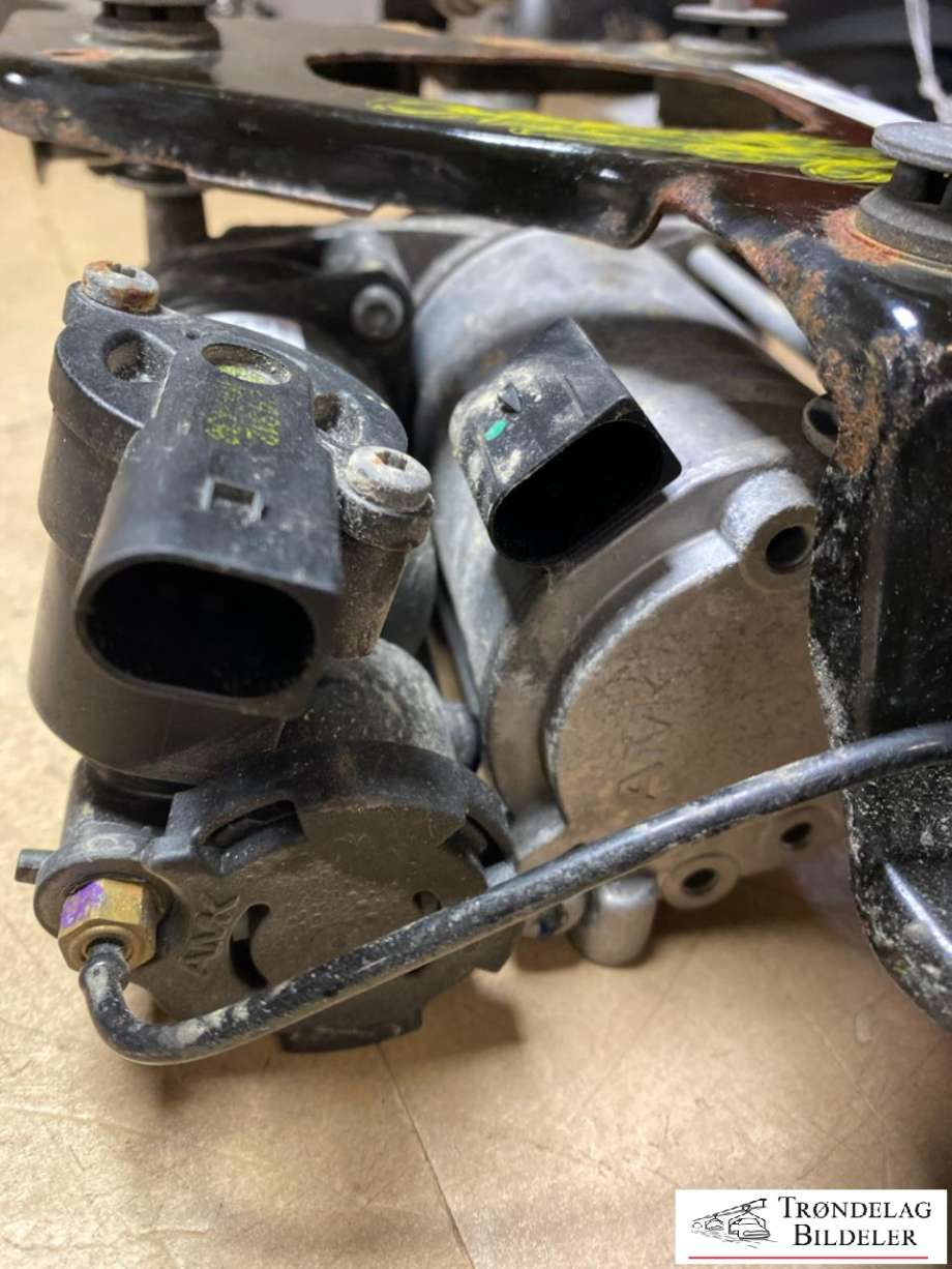 Kompressor nivå/luft til BMW X5 2007-2013 (E70) (E70) (37 20 6 859 714|)