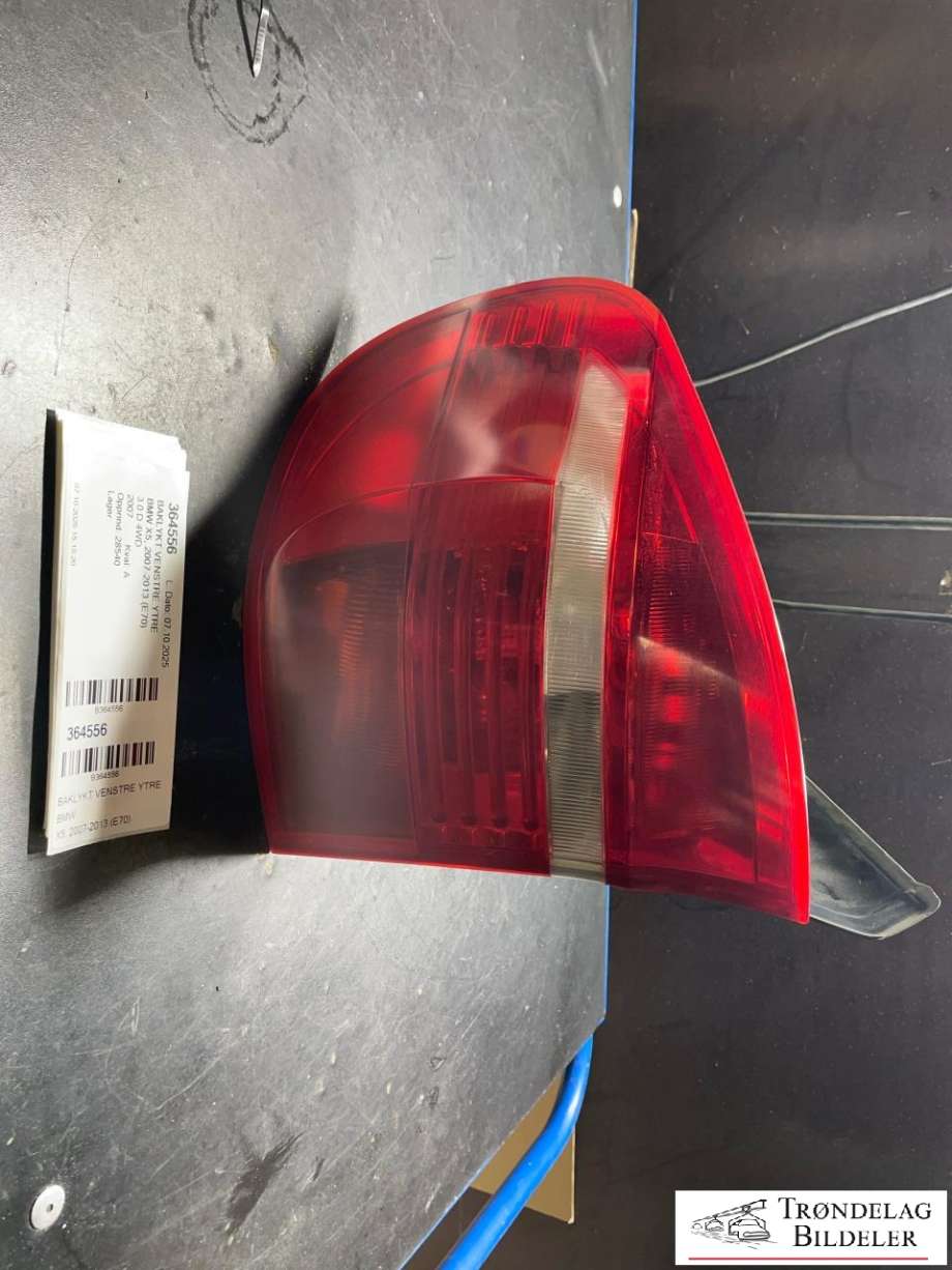 Baklykt venstre ytre til BMW X5, 2007-2013 (E70) (E70) (63 21 7 200 817)
