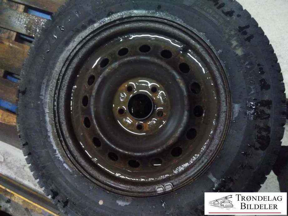 Hjulsett stål vinter til Mitsubishi Outlander 2007-2010 (Type II, Fase 1) (GT RADIAL, ICE PRO SUV|215/70-16| 6.5JX16 | 5X114.3 (5X4.5) / ET38/CB67.1 MM|8MM MØNSTER DYBDE|)