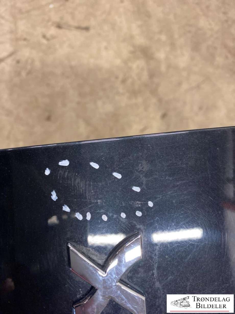 Dør høyre foran til Toyota Hilux 2006-2011 (670010K060|)