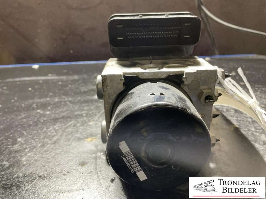 ABS sentral til Volvo XC70 2008-2013 (Type II, Fase 1)  (31261143|31329140|)