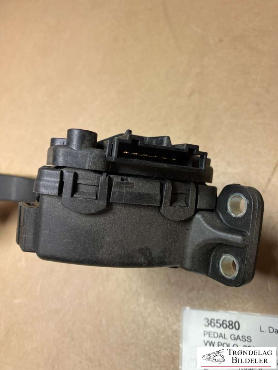 Pedal gass til VW Polo 2009-2014 (Type V, Fase 1) (6Q1 723 503 K|6Q1 723 503 P|)