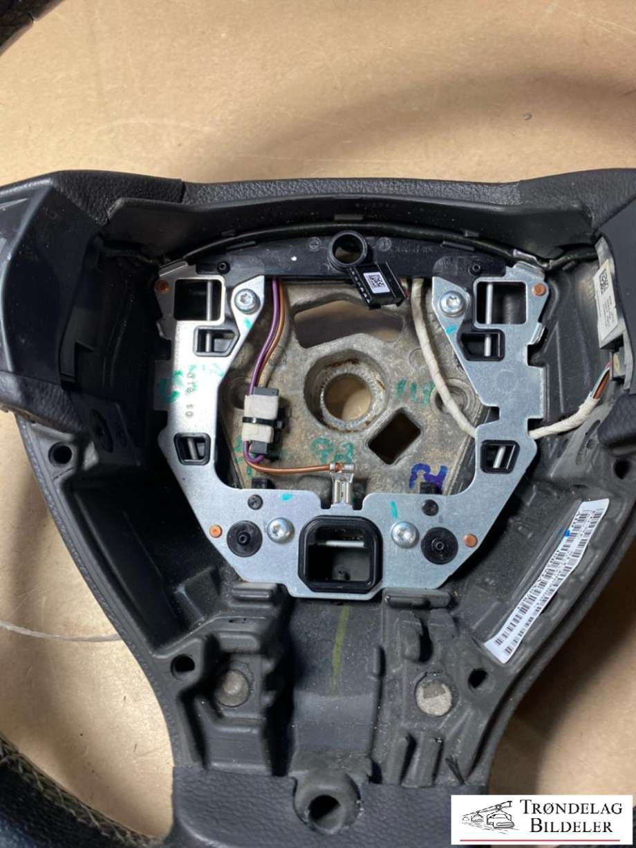 Ratt til BMW 5-Serie 2010-2017 (F10/F11) (F10/F11) 