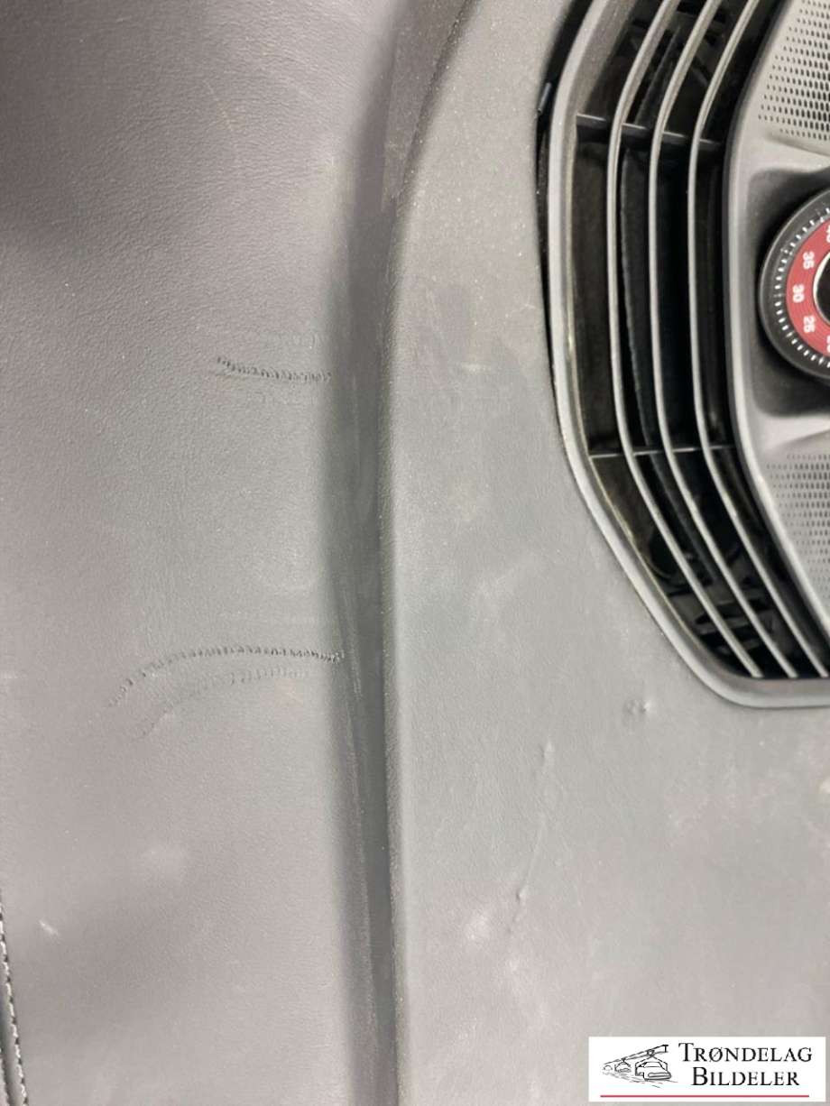 Dashbord til Porsche Taycan 2019-->>  (9J1 857 003 AQ|9J1 857 003 CL|9J1 857 003 CL A11|9J1 857 003 DA A11|)