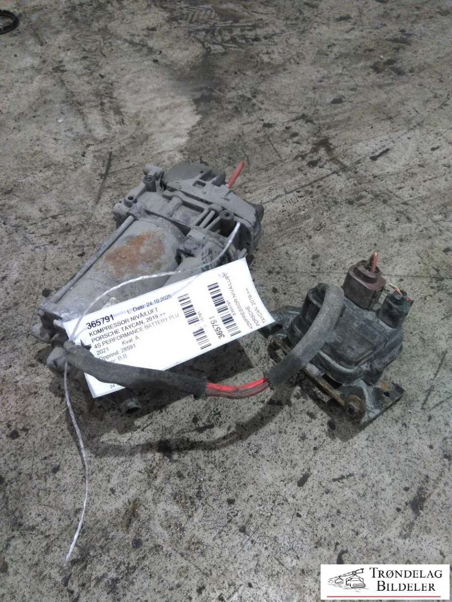 Kompressor nivå/luft til Porsche Taycan, 2019-->>  (9J1616006D)