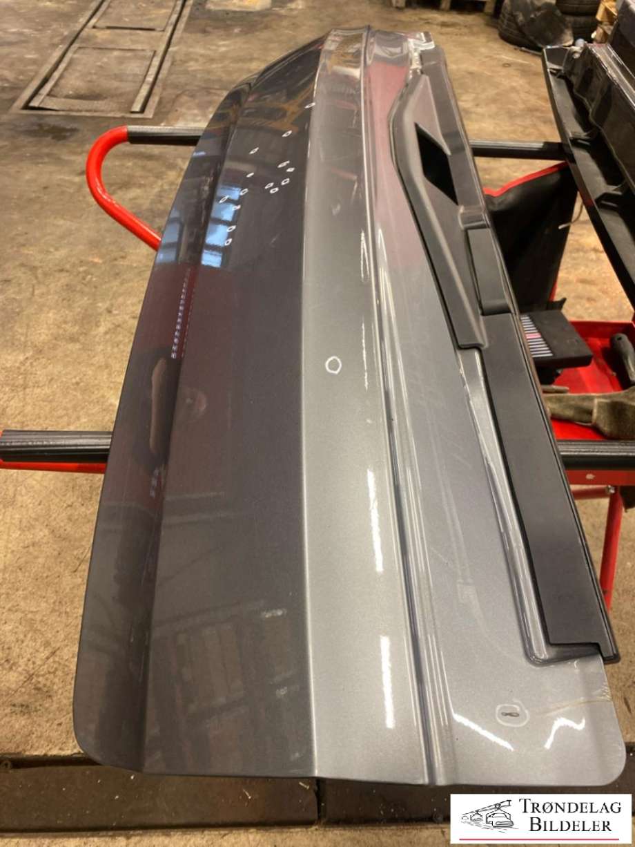 Bakluke lem til BMW X5, 2007-2013 (E70) (E70) (41 62 7 161 677)