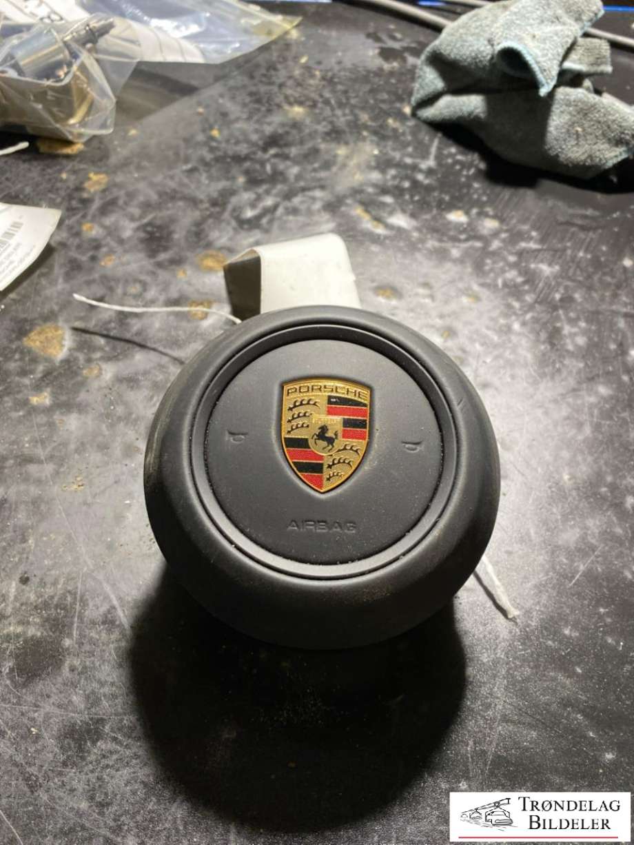 Airbag rattpute til Porsche Taycan, 2019-->>  (9J1880201G|9J1 880 201 E)