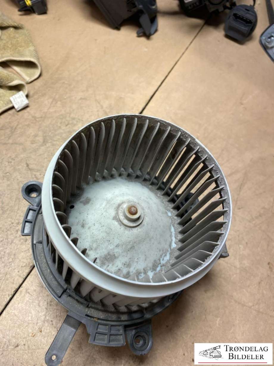 Varmeapparat motor til Peugeot Expert 2016-->> (Type III) (9821292180|16 096 901 80|)