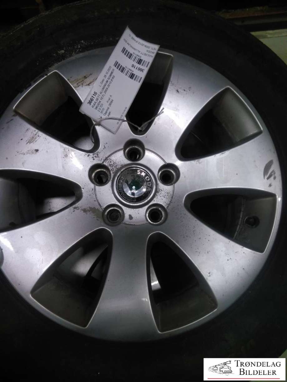 Hjulsett aluminium sommer til Škoda Yeti 2009-2013 (Fase 1)  (AVATION|215/60 R16| 95V | 7X16| 5X112| /ET45 /CB 57.1 MM|5MM MØNSTERDYBDE|PROD 05/2021)