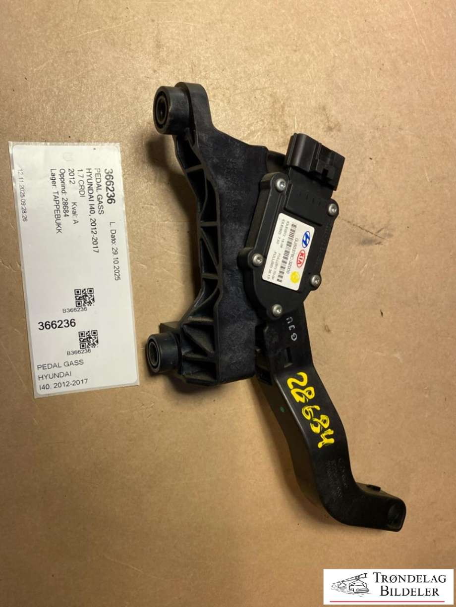 Pedal gass til Hyundai i40, 2012-2017  (327003Z000)