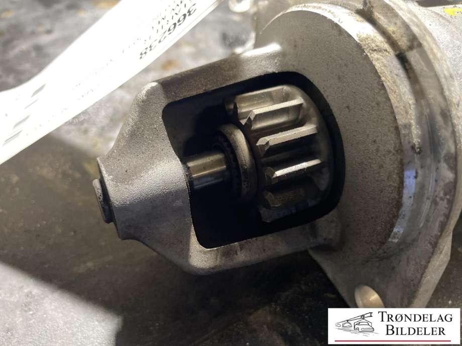Starter til BMW M3 2014-2019 (F80) (F80) (DENSO|12 41 7 631 559|12 41 7 631 558|7631558|7631559|)