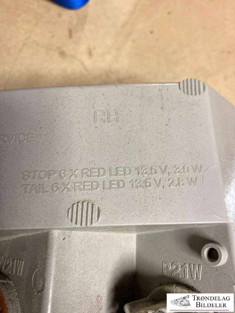 Baklykt høyre til Škoda Octavia 2013-2016 (Type III, Fase 1)  (5E9945112A|5E9945258A|00134677-17)