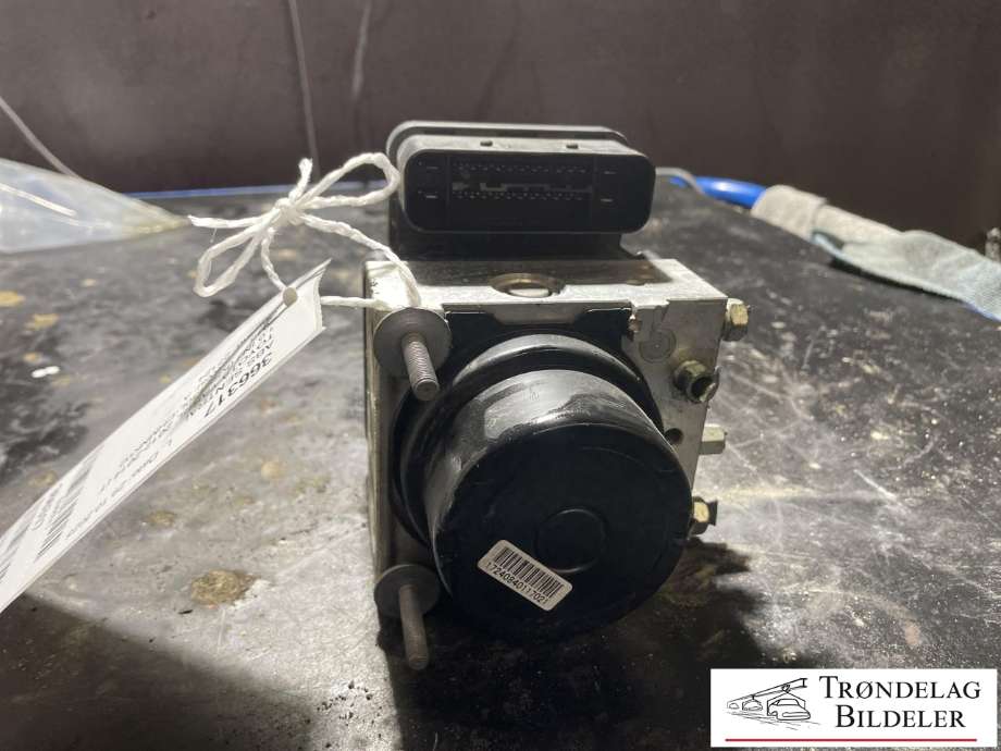 ABS sentral til Toyota Yaris, 2012-2014 (Type III, Fase 1)  (440500D160)
