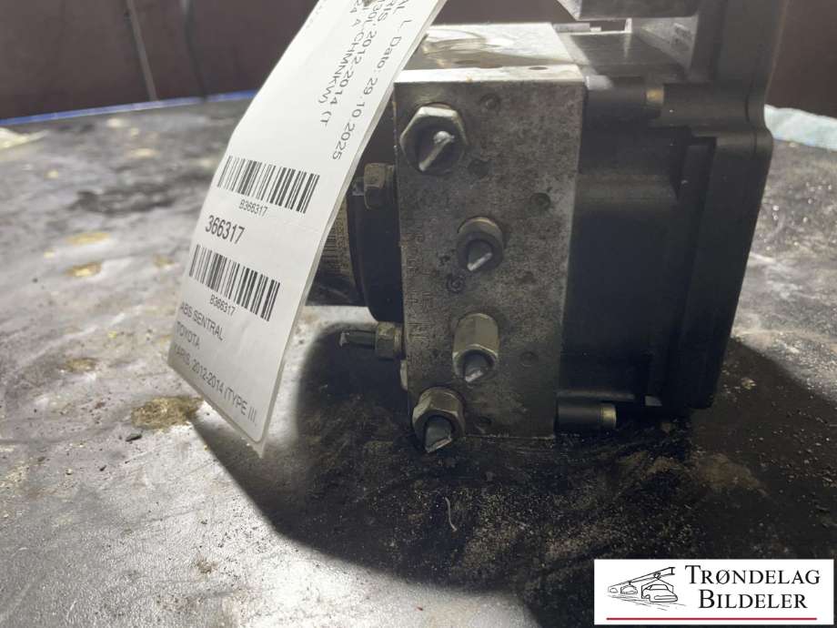 ABS sentral til Toyota Yaris 2012-2014 (Type III, Fase 1) (440500D160|)