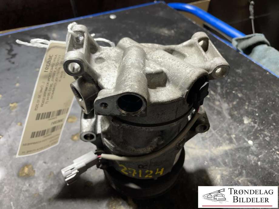Aircondition kompressor til Toyota Yaris 2012-2014 (Type III, Fase 1)  (883100D410|8831052710|883100D380|)