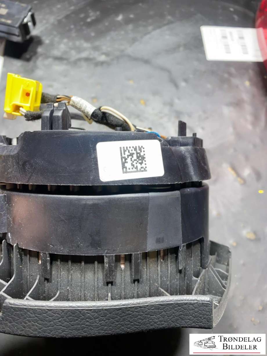 Airbag rattpute til VW Passat 2011-2015 (B7) (B7) (TAKATA PETRI|3C8880201AA|3C8 880 201 AH 81U|)