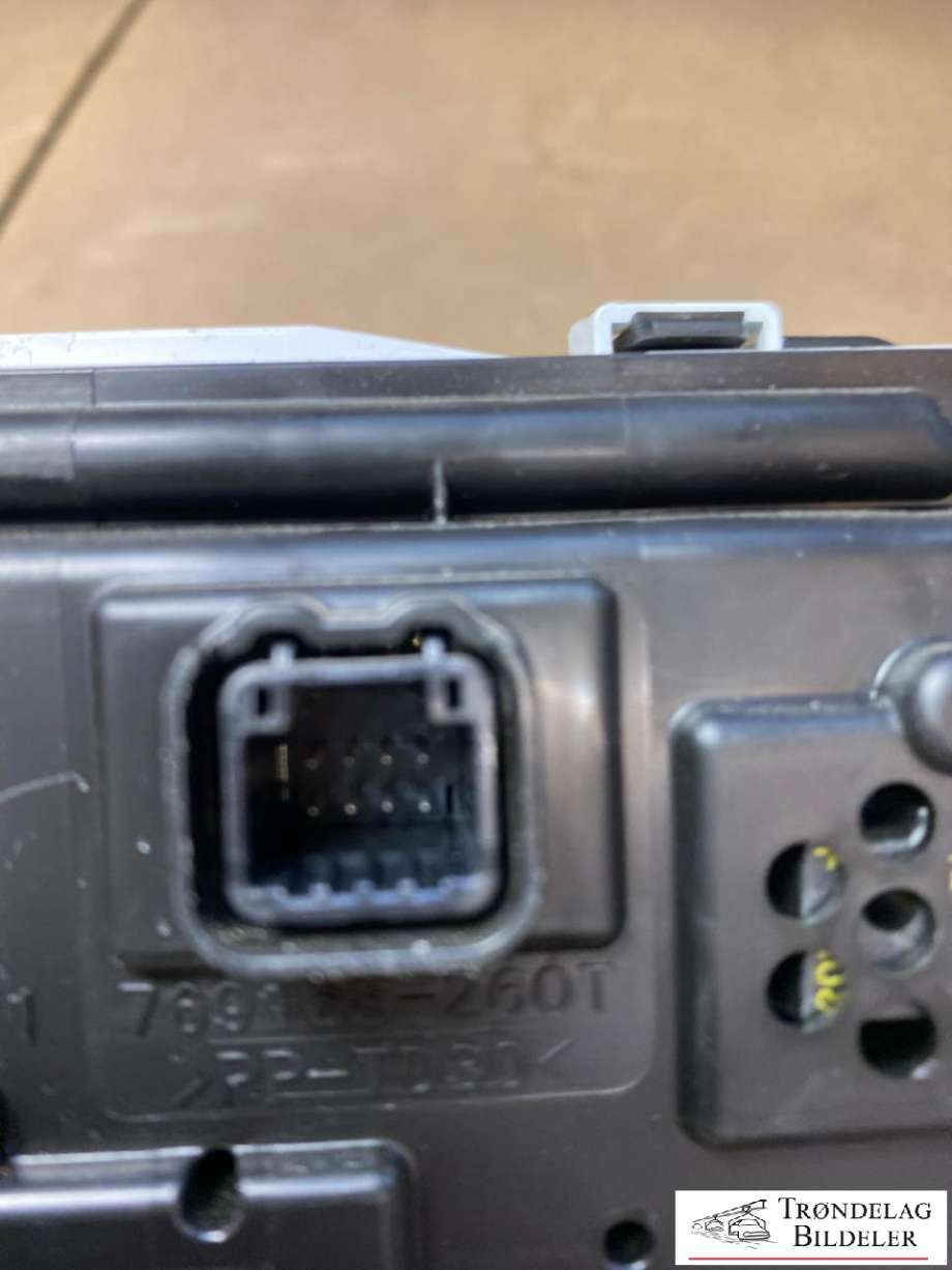 Instrumentpanel til Isuzu D-Max 2021-->> (Type III)  (8976743640|)