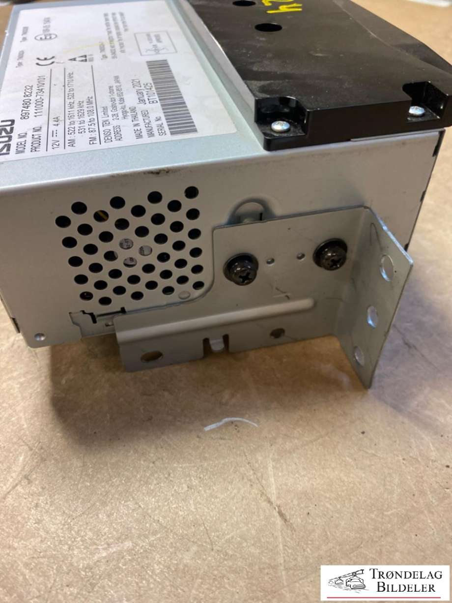 Bilstereo diverse til Isuzu D-Max 2021-->> (Type III) (8974808232|)