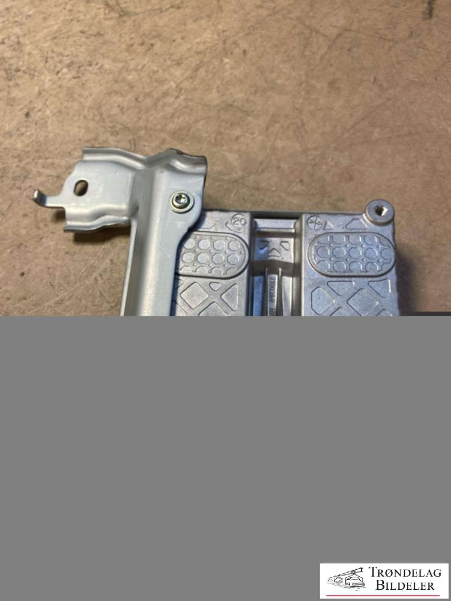 Styreenhet diverse til Isuzu D-Max 2021-->> (Type III)  (8983917371|)