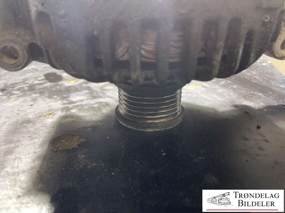Dynamo diesel til Mercedes C-Klasse 2007-2011 (Fase 1) (W204) (W204) (A 014 154 11 02|TG15C130|LRA03426|14V 150A|)