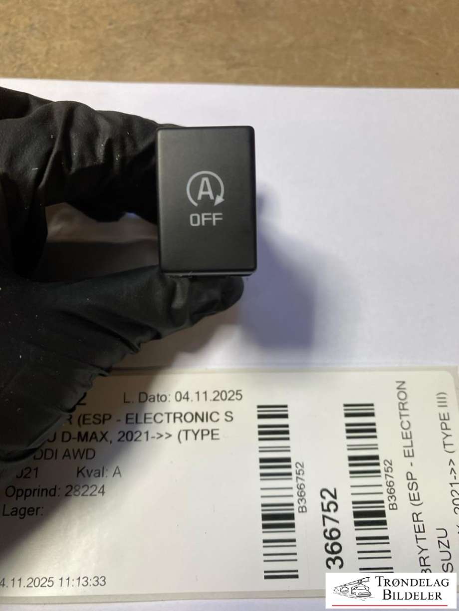 Bryter (ESP - Electronic Stability Program) til Isuzu D-Max, 2021-->> (Type III) (8983945271)