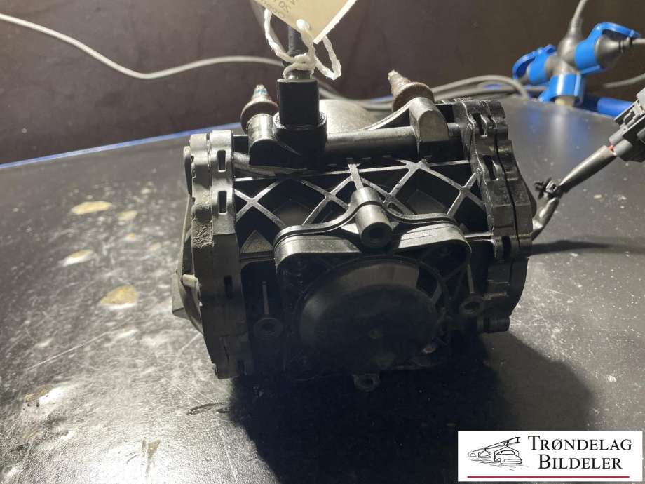 Vakuumpumpe til Volvo V60/V60 CC 2013-2018 (Type I, Fase 2) (31274862|)