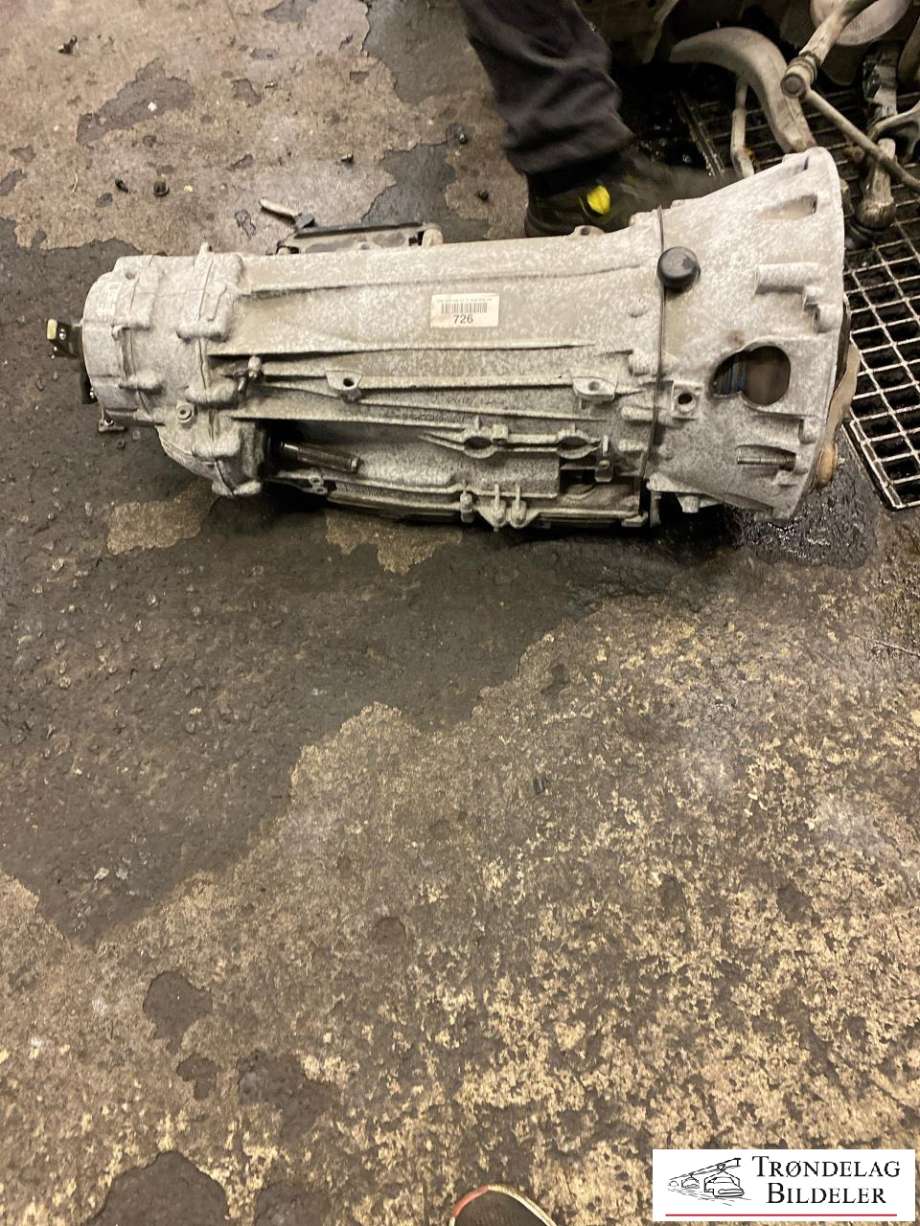 Girkasse 4WD komplett automat til Mercedes C-Klasse 2014-2018 (Fase 1) (W205) (W205) (A 205 270 68 01|)