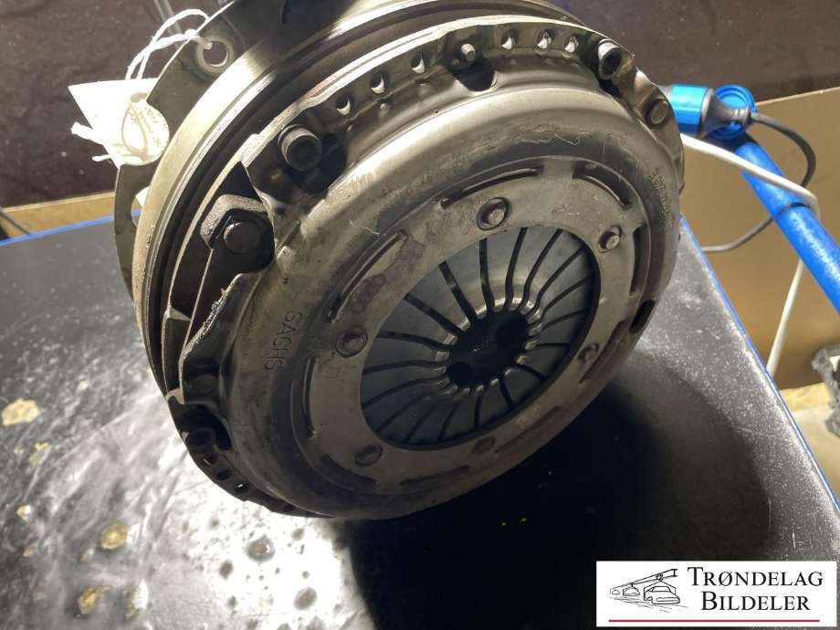 Svinghjul manuell til Audi A4 2007-2014 (Type IV) (B8) (B8) (0B1 105 266 AH|0B1 105 266 AN|)
