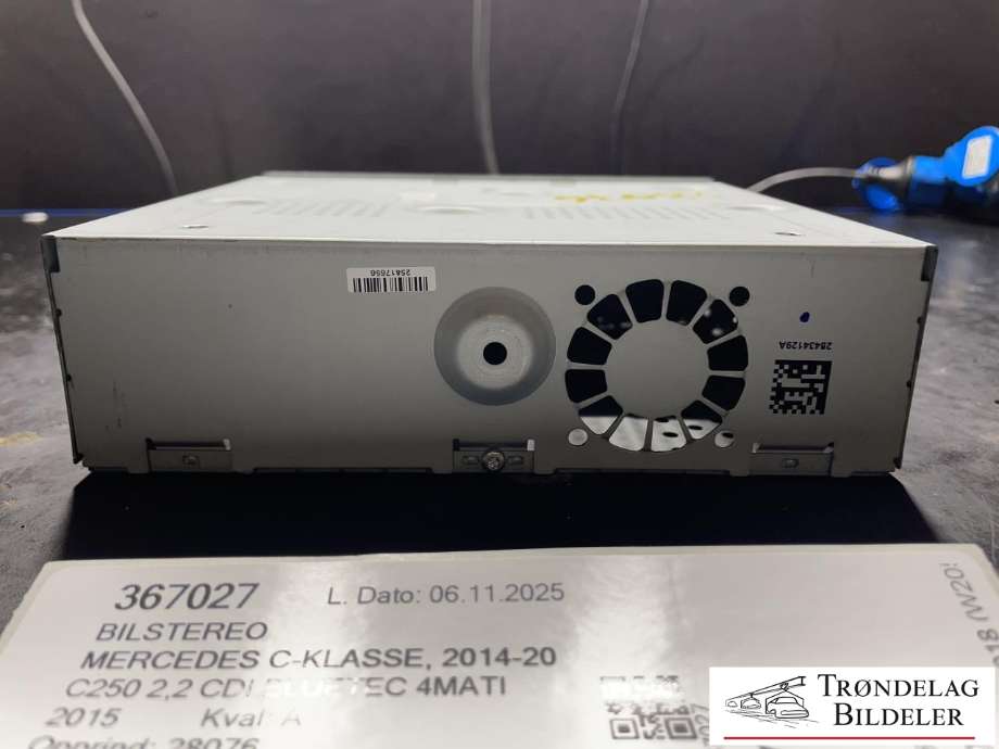 Bilstereo til Mercedes C-Klasse 2014-2018 (Fase 1) (W205) (W205) (A 222 900 14 08|A 222 900 32 10|)