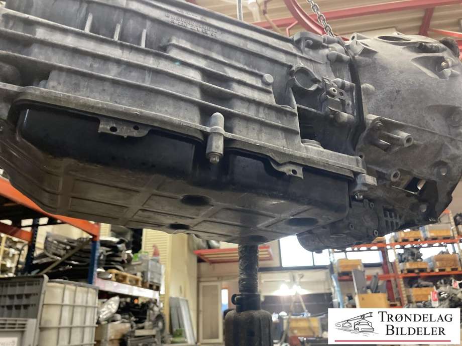 Girkasse automat til Mercedes C-Klasse 2011-2014 (Fase 2) (W204) (W204) (A 205 270 68 01|A 205 270 68 01 80|)
