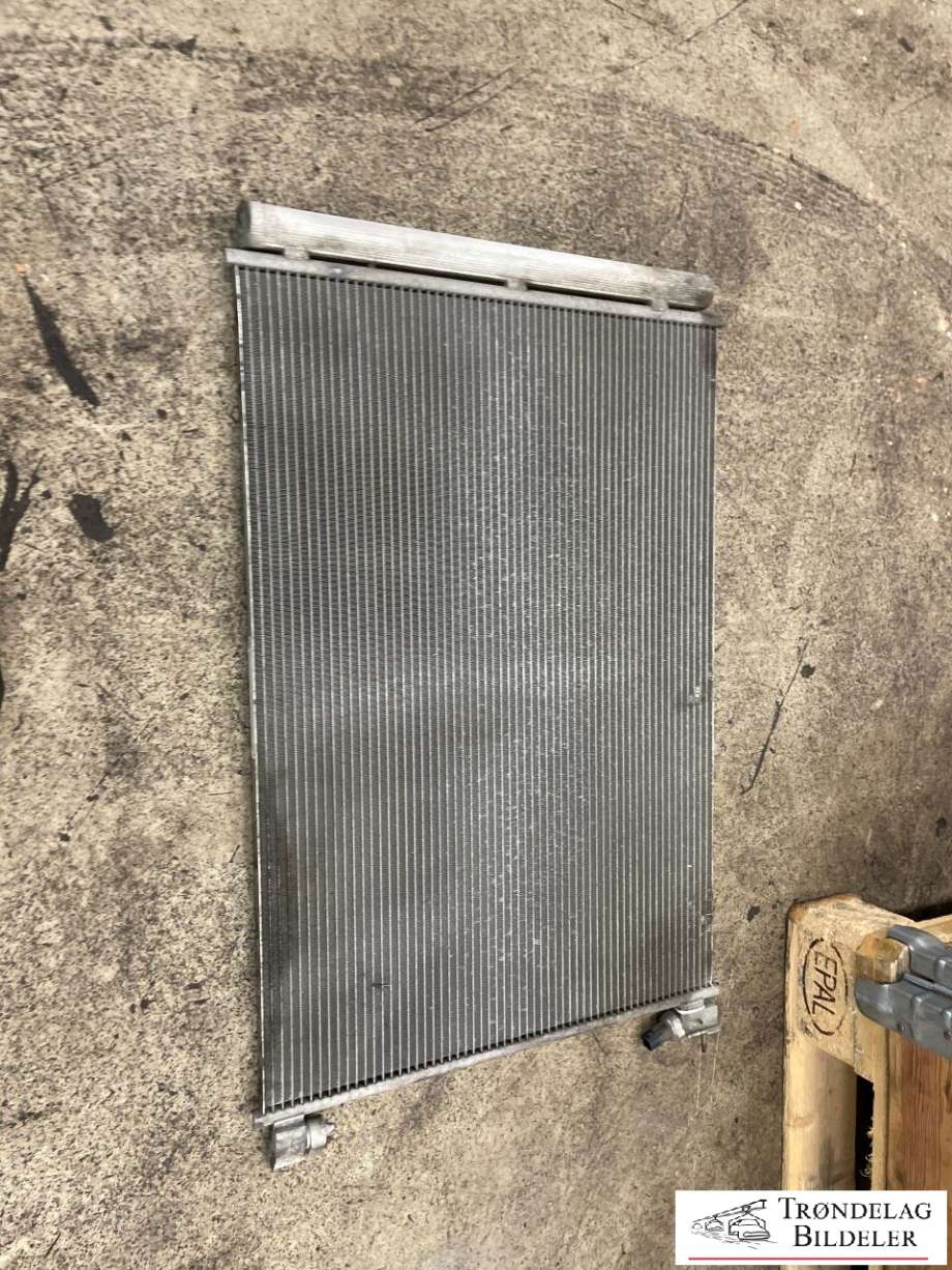 Aircondition radiator til Mercedes C-Klasse 2014-2018 (Fase 1) (W205) (W205) (A 099 500 04 54|)