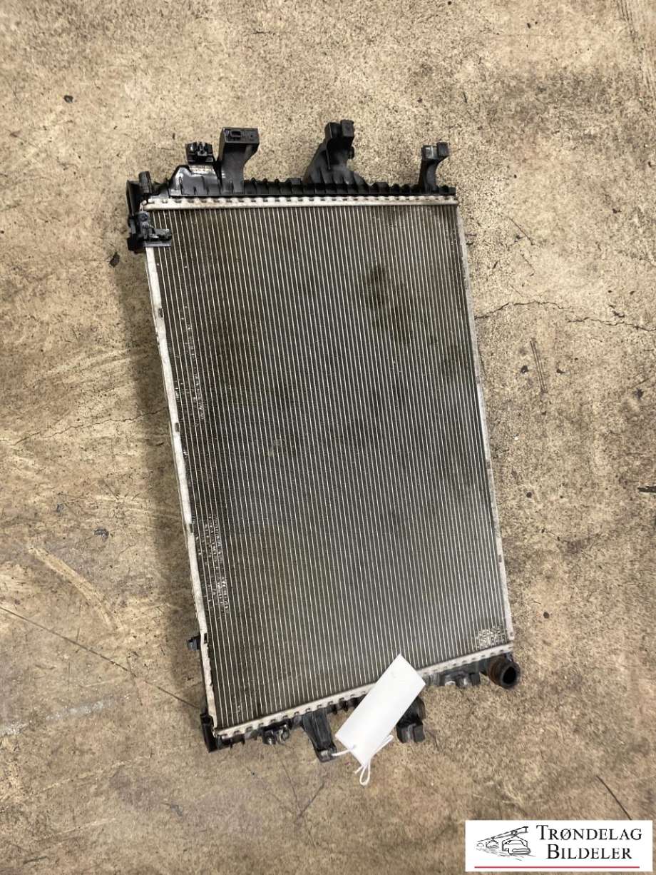 Radiator (automat gir) til VW Transporter / Caravelle 2015-2019 (T6) (T6) (7E0 121 253 F|)
