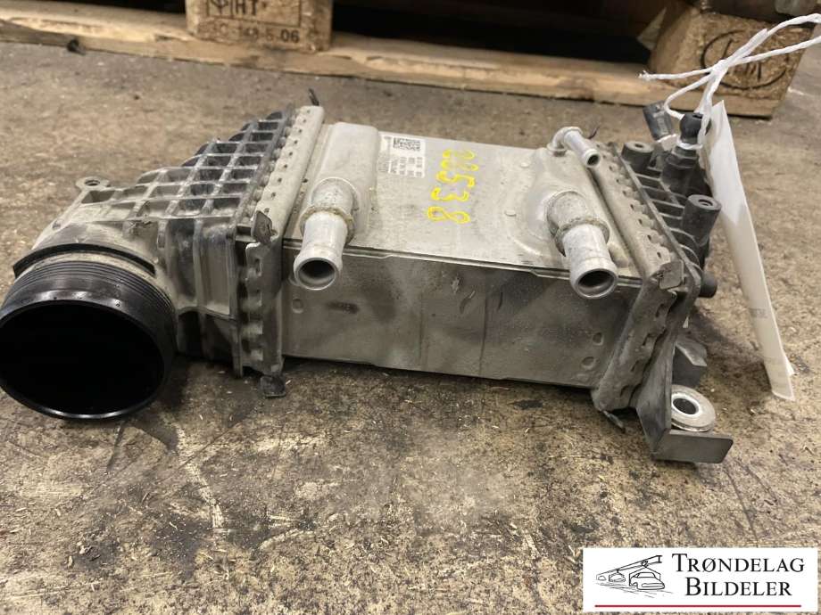 Intercooler til VW Transporter / Caravelle 2015-2019 (T6) (T6) (04L 145 749 H|04L 145 749 M|)