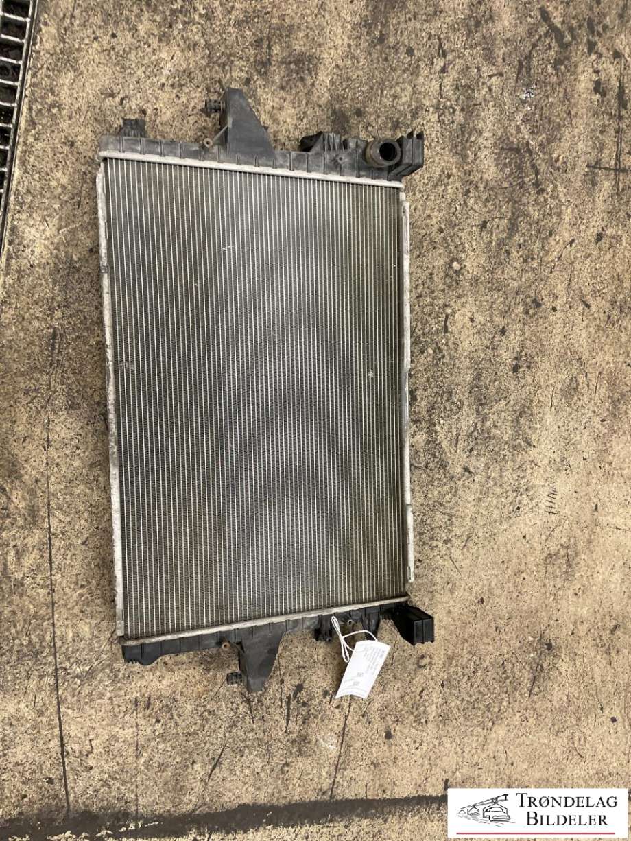 Radiator (automat gir) til VW Transporter / Caravelle, 2009-2015 (Fase 2) (T5) (T5) (7E0 121 253 A)