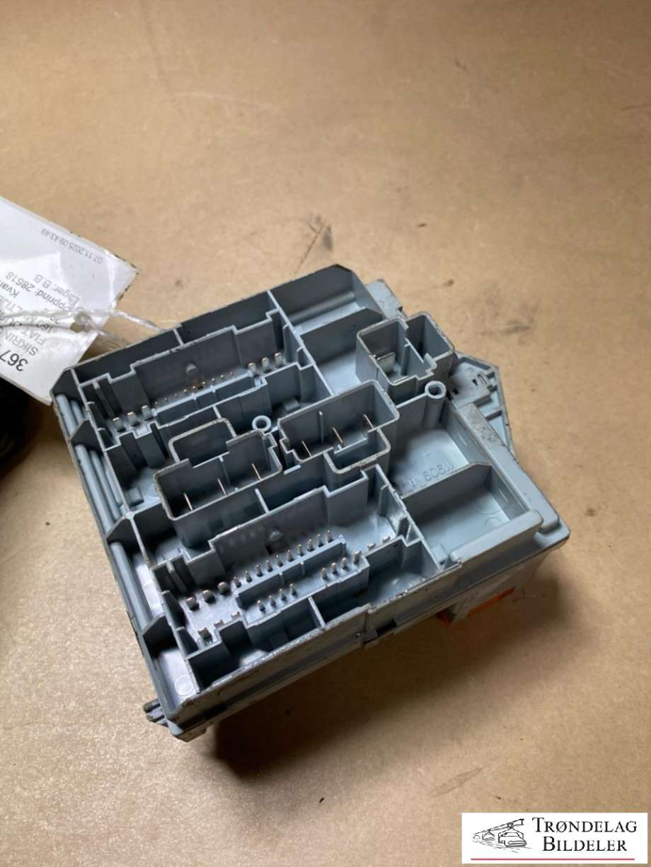 Sikringsboks motorrom til Fiat Ducato 2007-2013 (1349948080|)