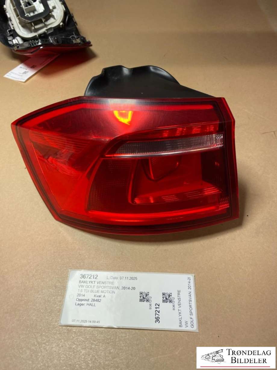 Baklykt venstre til VW Golf Sportsvan, 2014-2018  (510945095K)