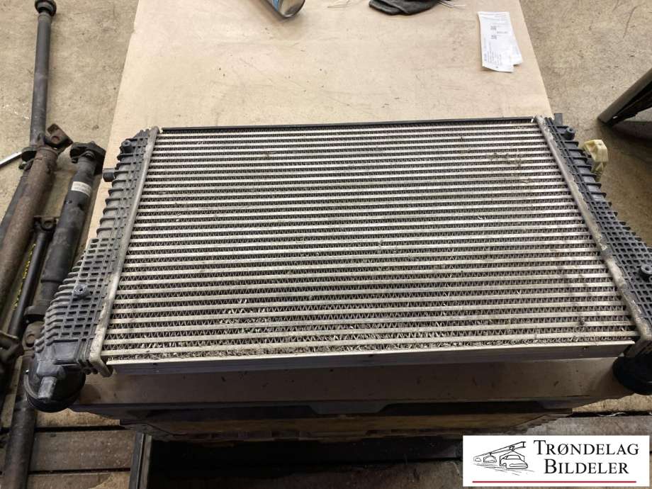 Intercooler til VW Caddy 2010-2015 (Type III, Fase 2) (1K0 145 803 CC|1K0 145 803 CG|)