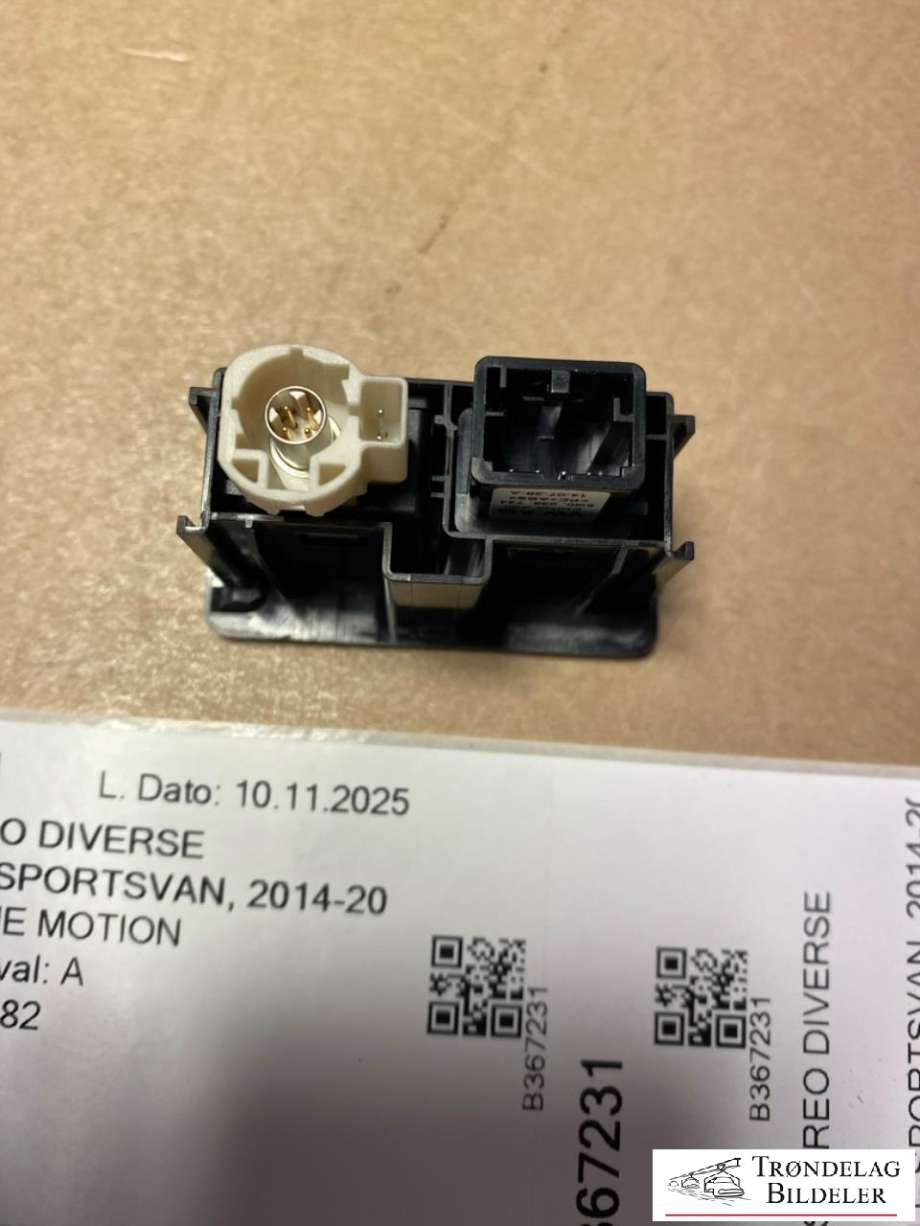 Bilstereo diverse til VW Golf Sportsvan 2014-2018  (5G0035222C|)