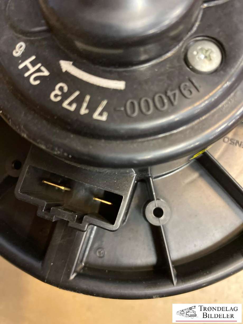 Varmeapparat motor til Lexus RX 2003-2009 (Type II) (XU30) (XU30) (8710348040|)
