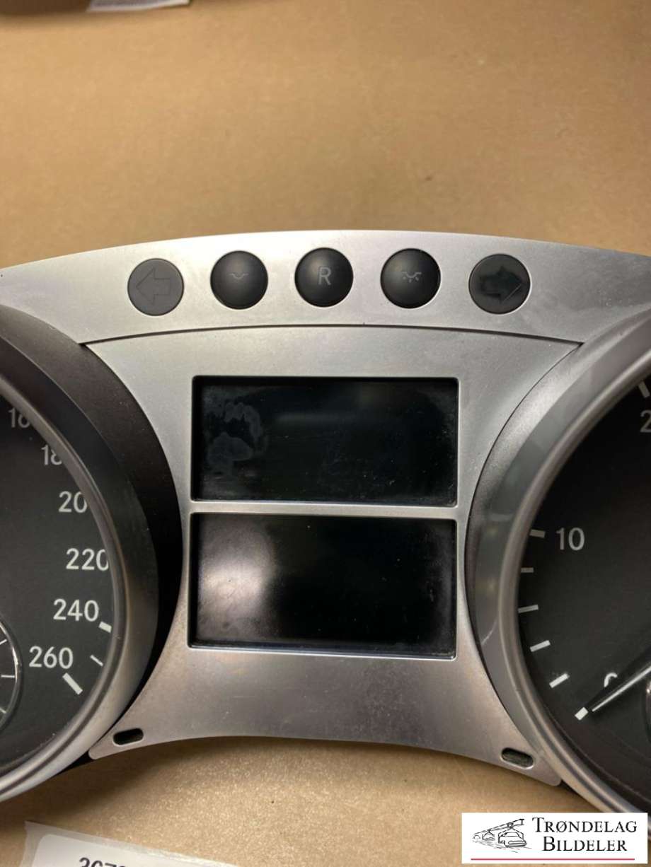 Speedometer til Mercedes R-Klasse 2006-2013 (W251) (W251) (A2515402648|)