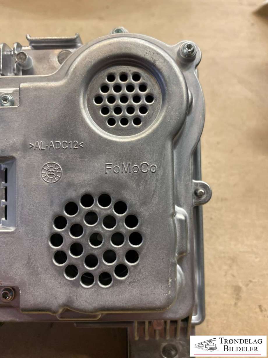 Instrumentpanel til VW Amarok 2022-->> (Type II)  (2HJ 920 321 L|2HJ 920 321 AK|)